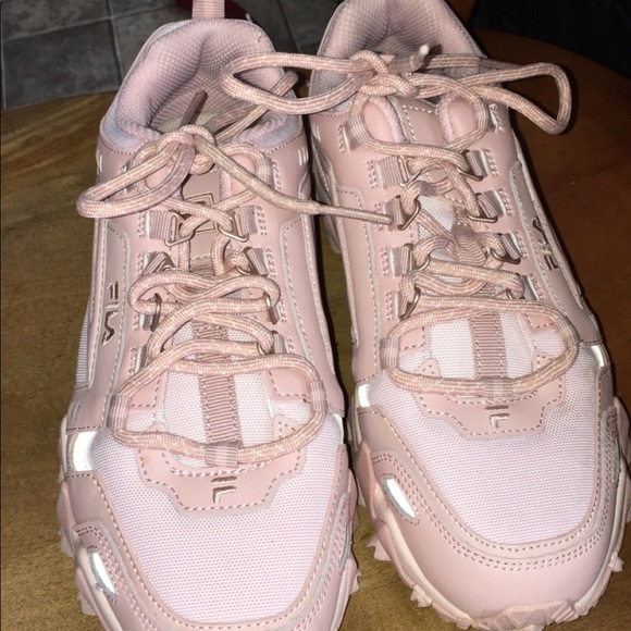 fila disruptor size 7.5